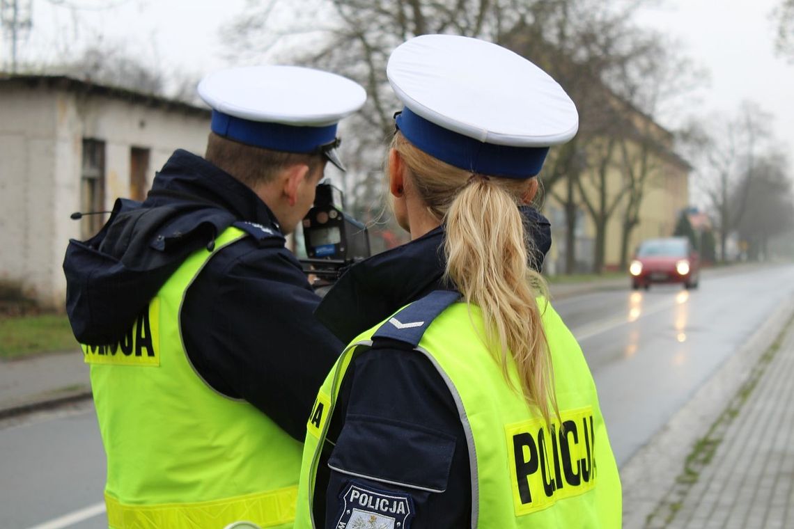 "Mam omamy, nie wiem, co się dzieje". Kierowca sam podjechał do drogówki. Wcześniej ćpał