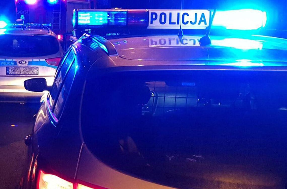 Masakra siekierą na Uniwersytecie Warszawskim. Mężczyzna odrąbał głowę kobiecie i poważnie ranił ochroniarza