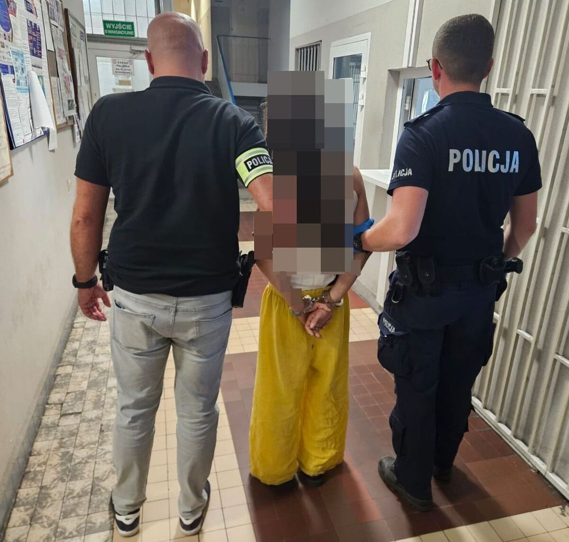 Matka uprowadziła troje dzieci podczas spotkania. Policjanci odnaleźli je kilka godzin później Matka uprowadziła troje dzieci podczas spotkania. Policjanci odnaleźli je kilka godzin później