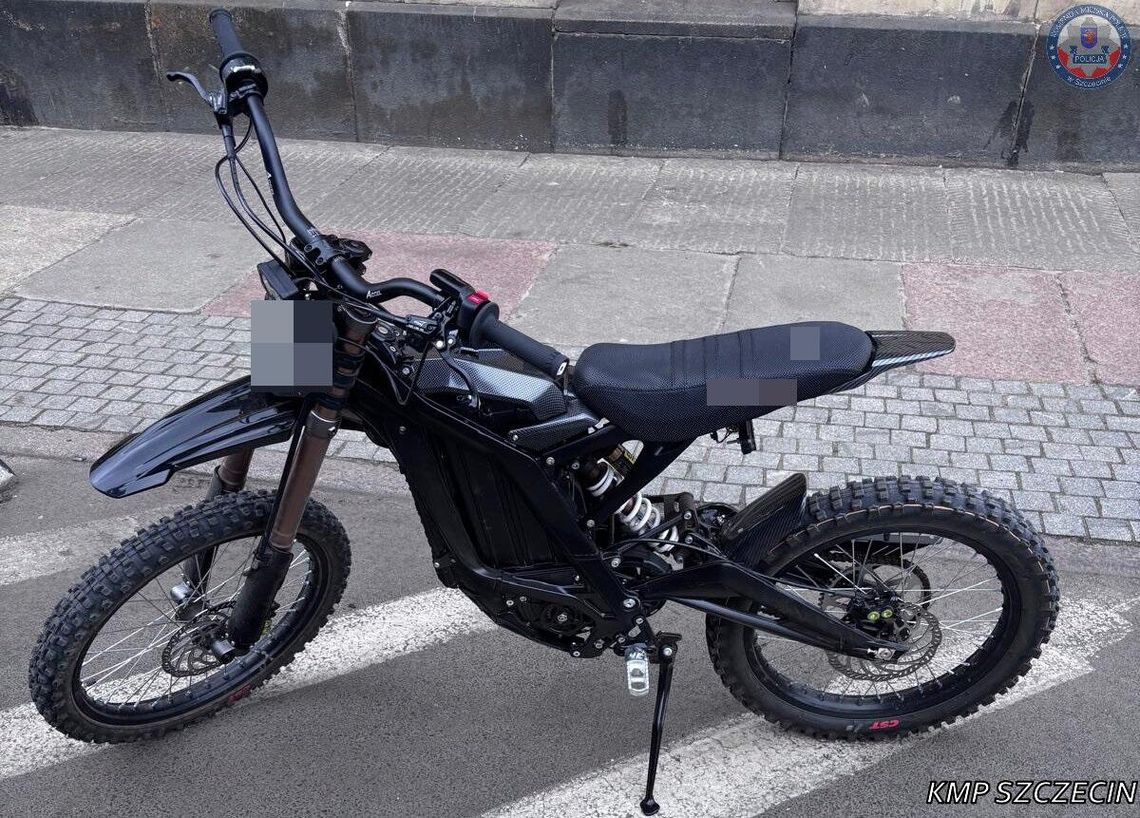 Twierdził, że to rower i jechał po ścieżce. Policjanci wyprowadzili go z błędu