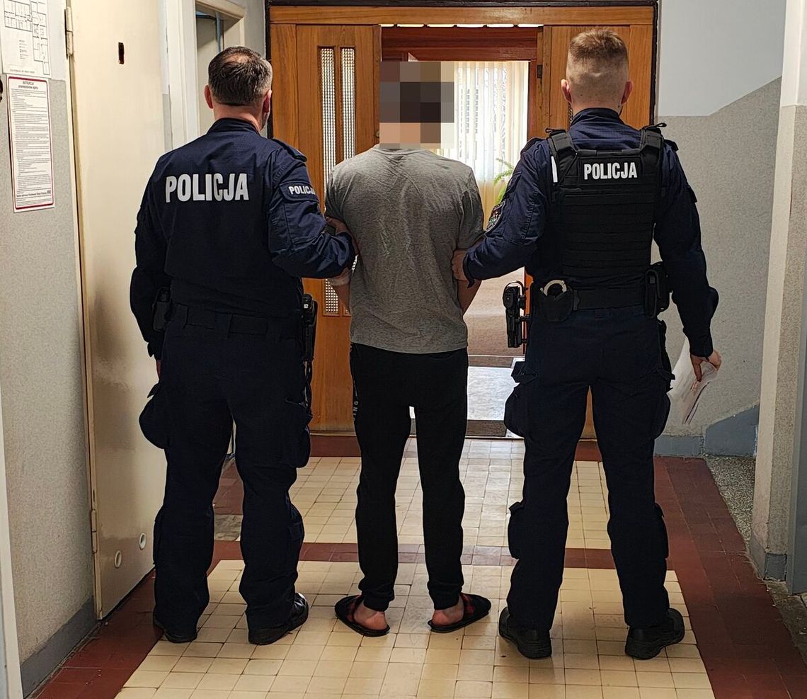 Mężczyzna wrócił do domu pobity i zakrwawiony. Został zaatakowany przez 20-latka Mężczyzna wrócił do domu pobity i zakrwawiony. Został zaatakowany przez 20-latka