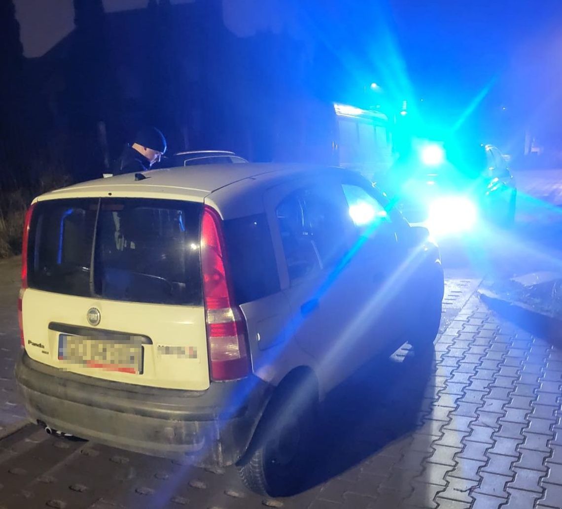 Miał dożywotni zakaz prowadzenia, ale nadal jeździł autem do pracy. Wpadł, bo nie zapiął pasów Miał dożywotni zakaz prowadzenia, ale nadal jeździł autem do pracy. Wpadł, bo nie zapiął pasów