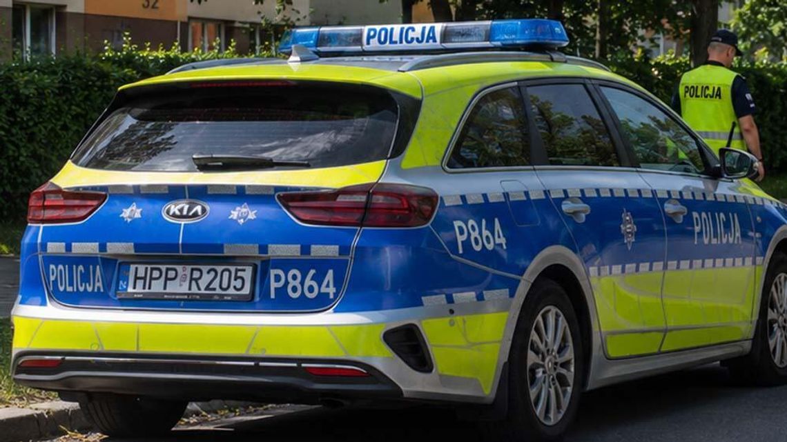 Miał dożywotni zakaz, prowadził pijany, uciekał, a na końcu jeszcze próbował dać łapówkę Miał dożywotni zakaz, prowadził pijany, uciekał, a na końcu jeszcze próbował dać łapówkę
