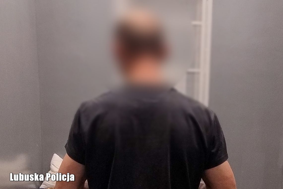 Miał gdzieś dożywotni zakaz i dalej jeździł. W ciągu pół roku łapali go 5 razy aż w końcu trafił za kraty