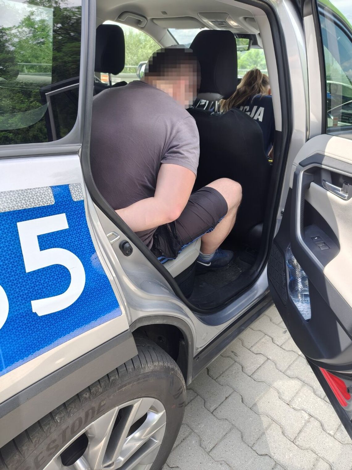 Miał ponad 3,2 promila i jechał zygzakiem. Świadkowie zabrali mu kluczyki