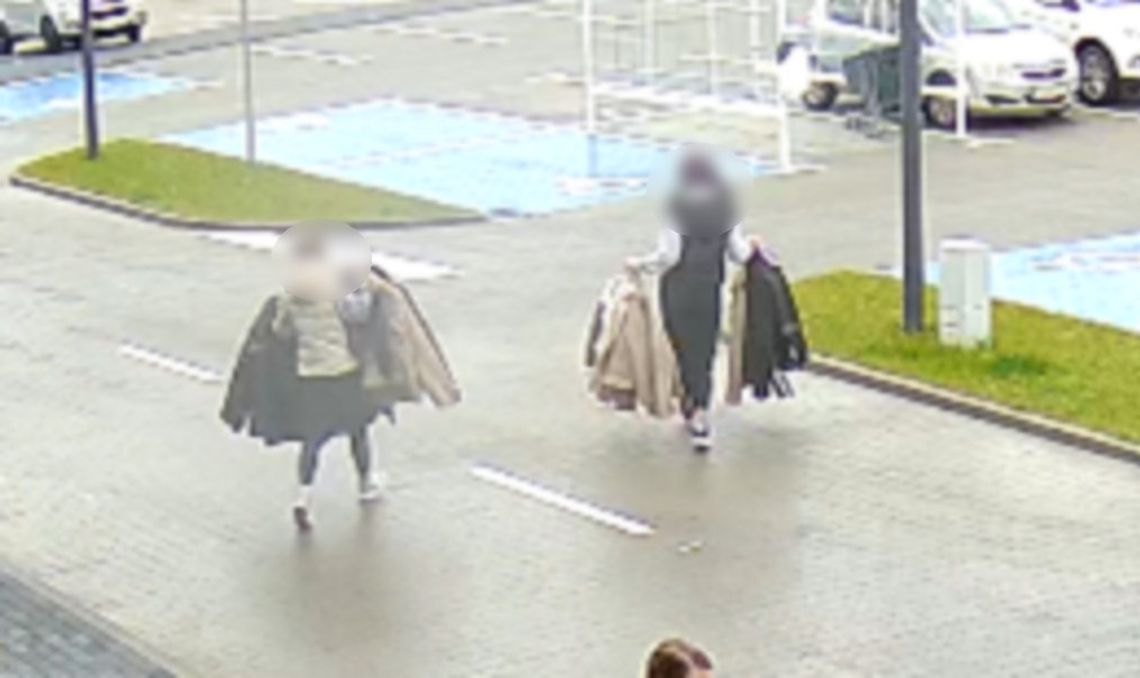 Młode złodziejki z Warszawy jeździły po całej Polsce. Wpadły na kradzieży 25 kurtek Młode złodziejki z Warszawy jeździły po całej Polsce. Wpadły na kradzieży 25 kurtek