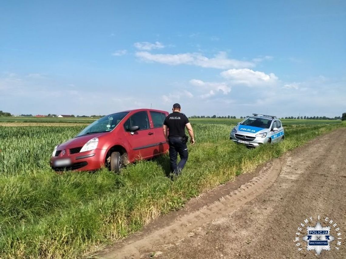 Młody buchnął auto dziadka i szalał nim po polnych drogach. Porzucił je, gdy ugrzązł w rowie