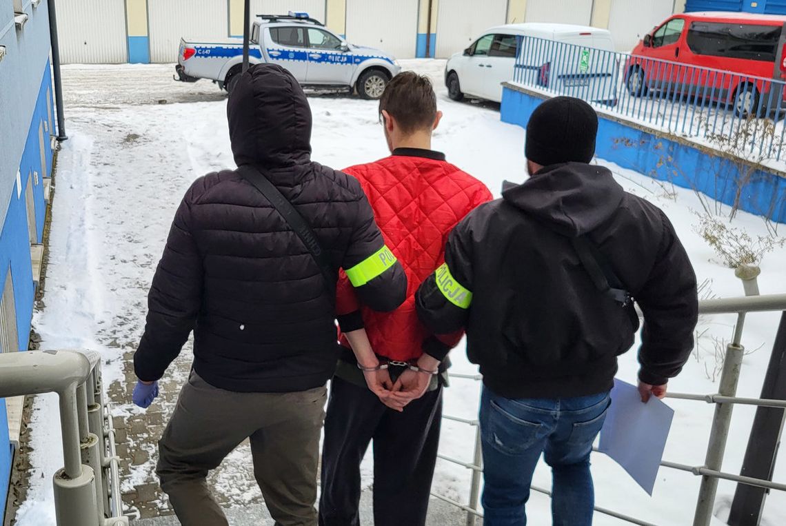 Młody diler będzie oglądał wiosnę zza krat. Miał w mieszkaniu różne rodzaje narkotyków