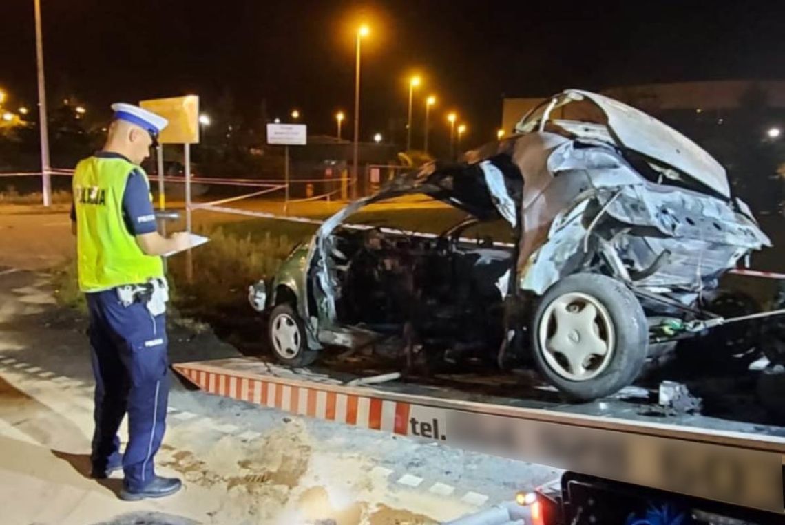 Motocykl zderzył się czołowo z matizem, obaj kierowcy zginęli w płomieniach