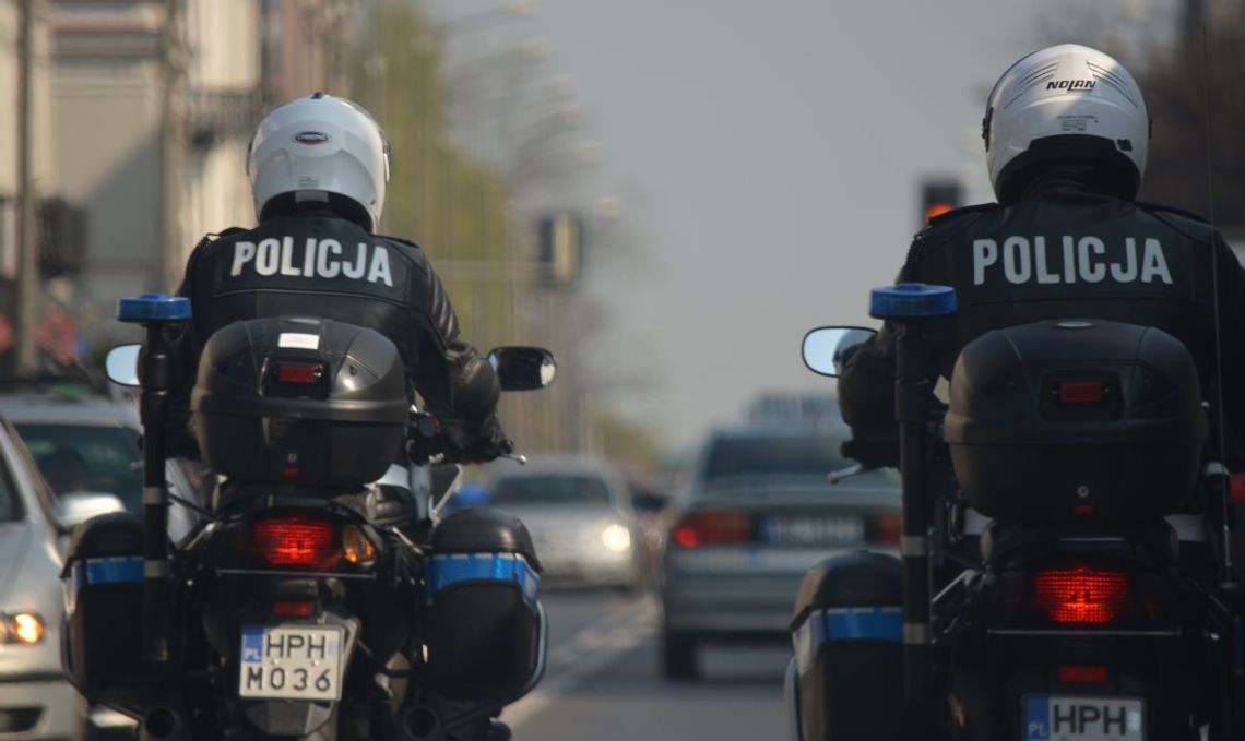 Motocyklista uciekał policji. Okazało się, że to 15-latek z aktywnym zakazem prowadzenia