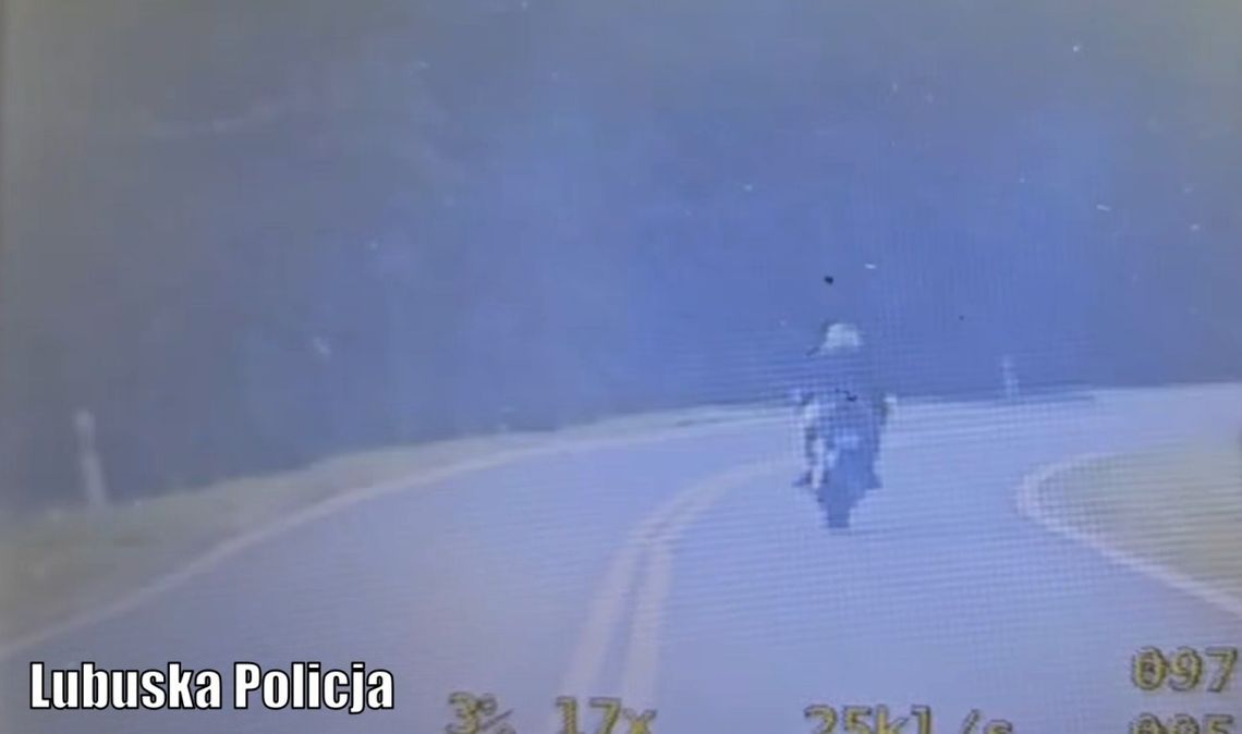Motocyklista zakończył sezon prawa jazdy. Musiał oddać je za prędkość