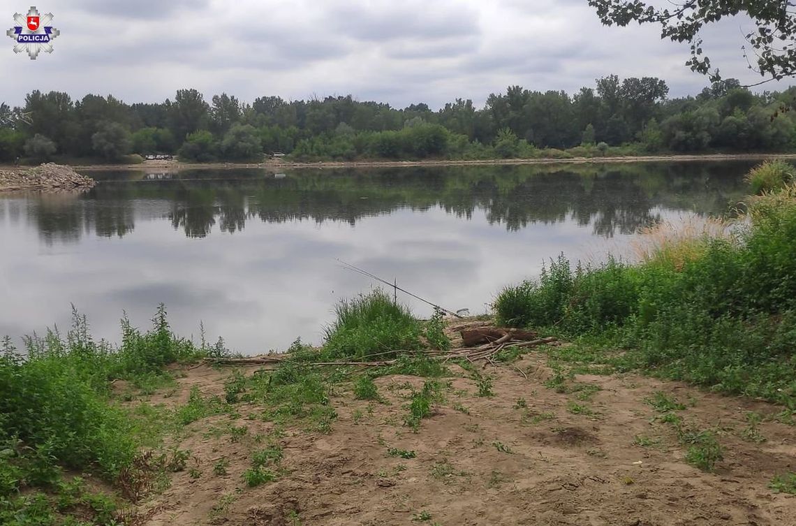 Na brzegu wędki i puste butelki po alkoholu, nikogo w pobliżu. Później w rzece znaleziono ciało