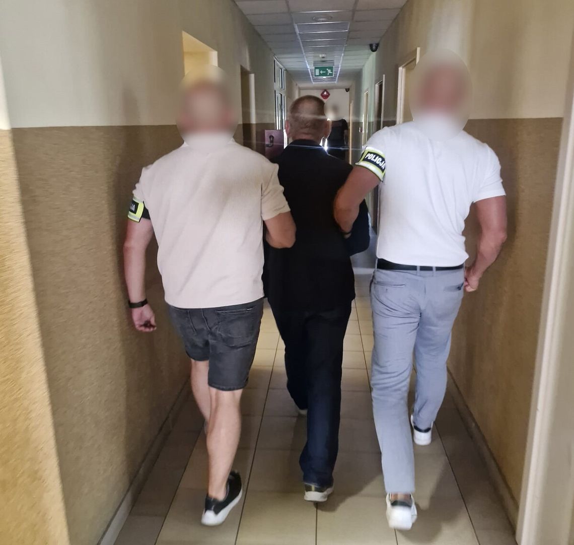Na targowisku grasował kieszonkowiec. Okazało się, że to 72-letni senior Na targowisku grasował kieszonkowiec. Okazało się, że to 72-letni senior