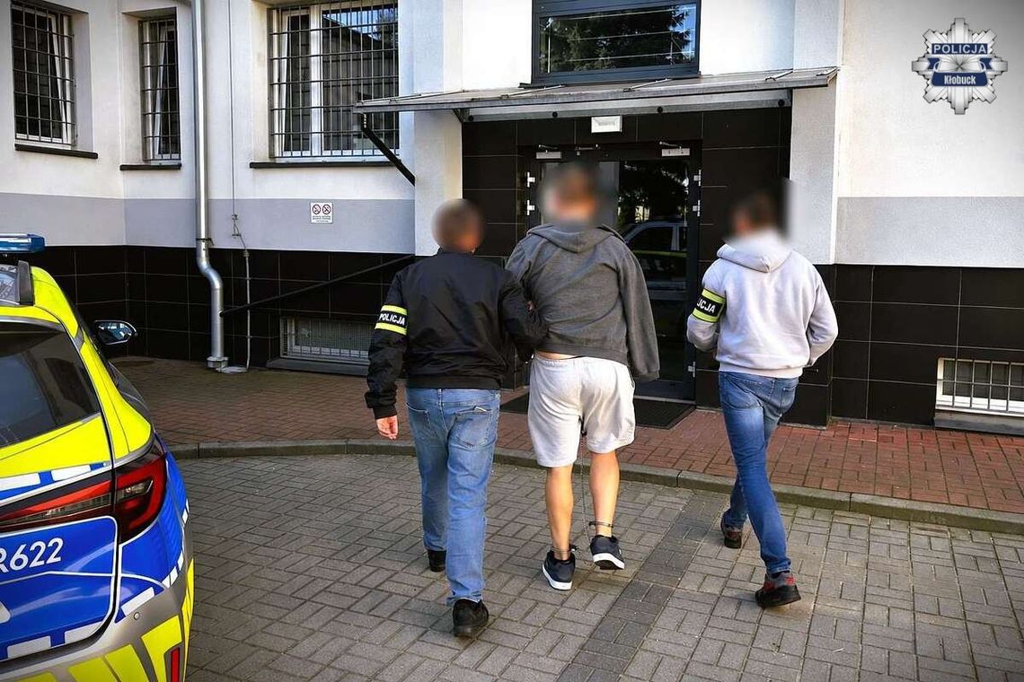 Najpierw list gończy, potem narkotyki. 39-latek zatrzymany przez kryminalnych Najpierw list gończy, potem narkotyki. 39-latek zatrzymany przez kryminalnych