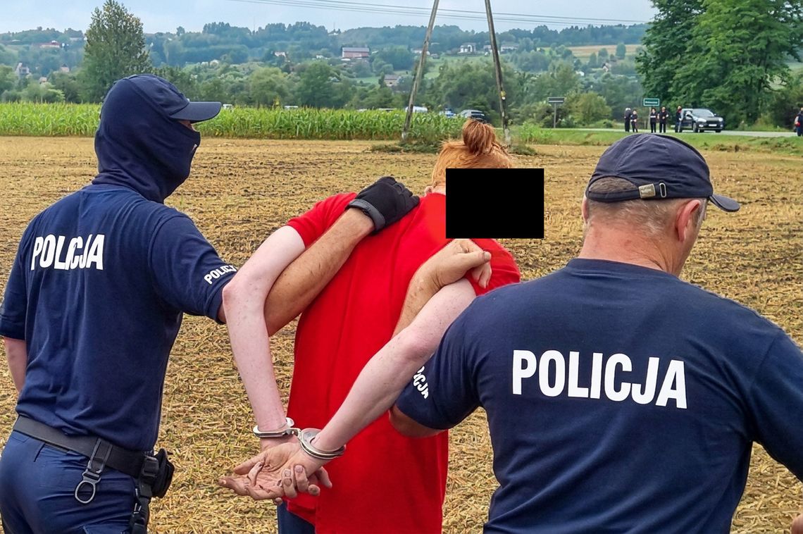 Nalot CBŚP na fabrykę narkotyków. Dwaj Białorusini i Ukrainiec zatrzymani na gorącym uczynku Nalot CBŚP na fabrykę narkotyków. Dwaj Białorusini i Ukrainiec zatrzymani na gorącym uczynku