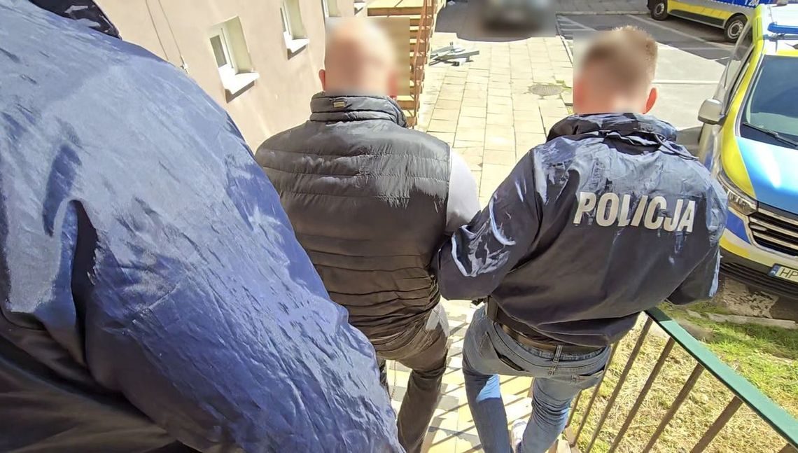 Napadł z maczetą na mężczyznę i ukradł mu 3 tysiące złotych. Ofiara zmarła dwa dni później Napadł z maczetą na mężczyznę i ukradł mu 3 tysiące złotych. Ofiara zmarła dwa dni później