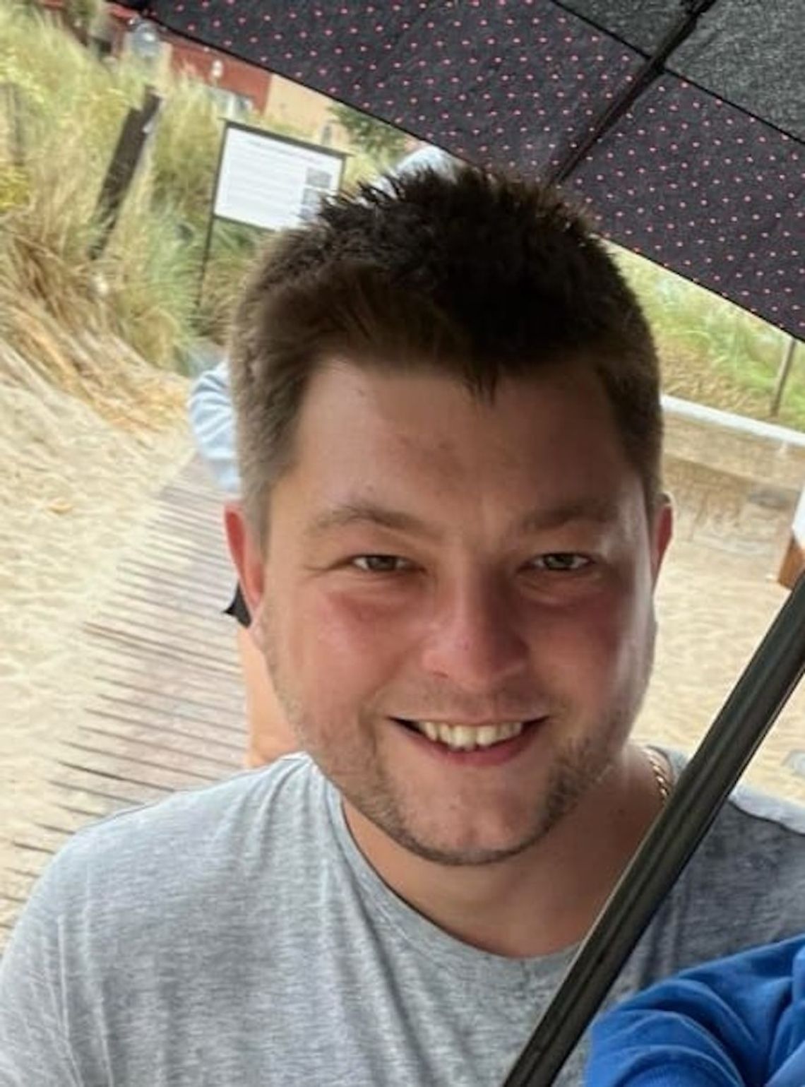 Nie dotarł do pracy i słuch o nim zaginął. Policjanci prowadzą poszukiwania 32-letniego mężczyzny