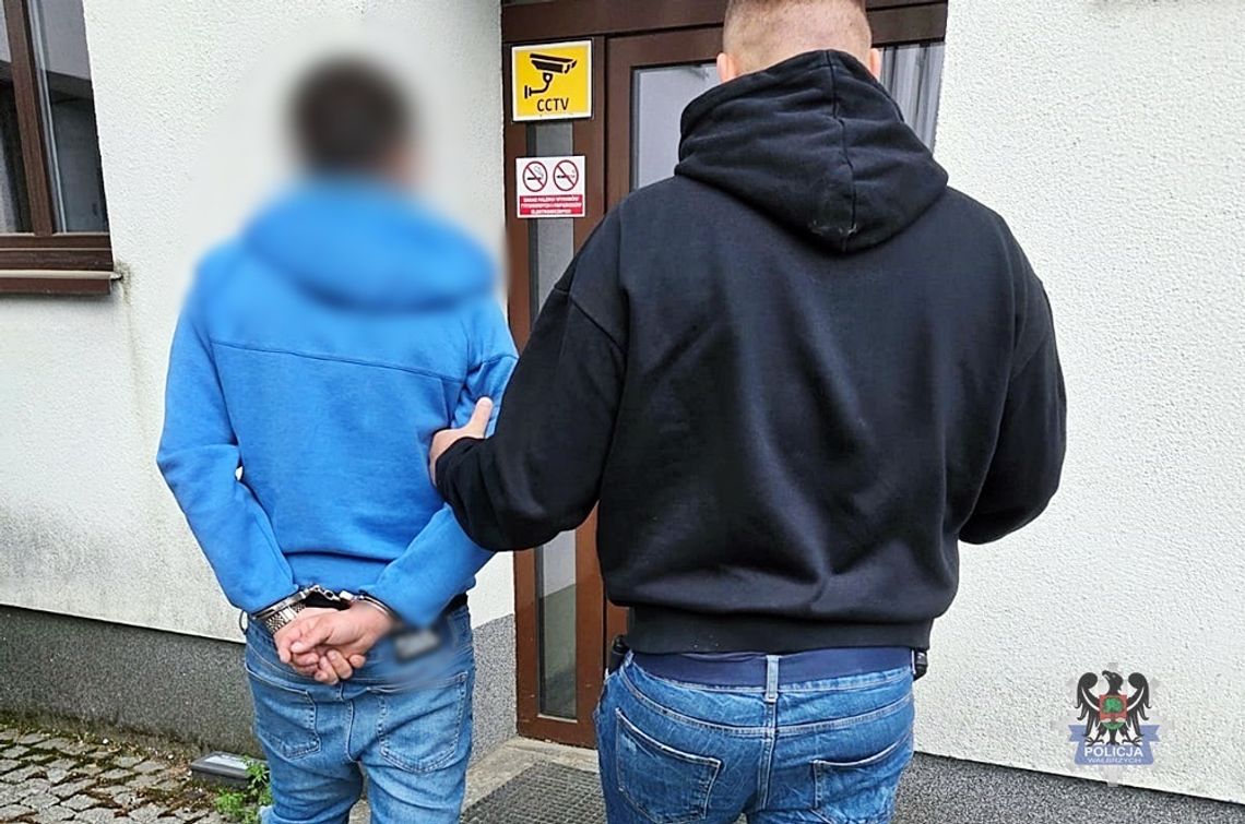 Nie miał prawa jazdy, a w domu trzymał narkotyki. Kryminalni przechytrzyli 28-latka