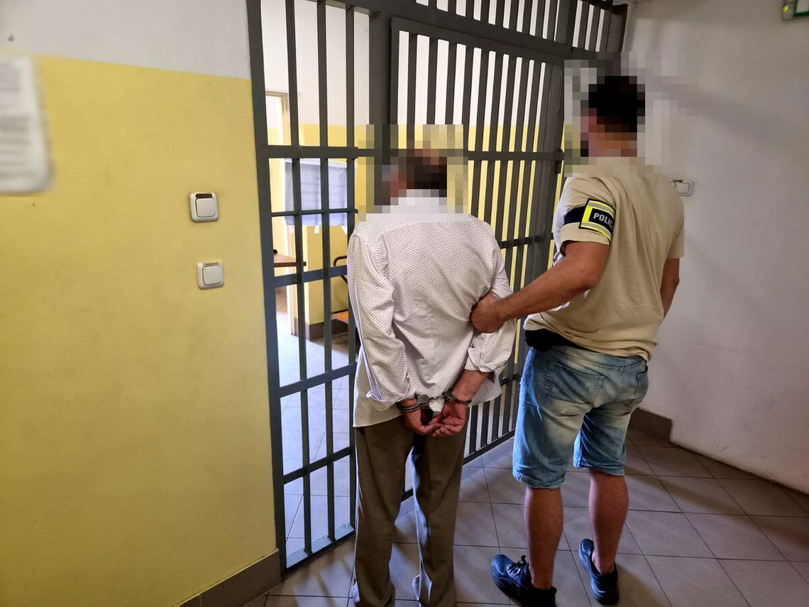 Nie zatrzymał się do kontroli, potem zaproponował policjantom 500 zł. Kierowca Audi z zarzutami Nie zatrzymał się do kontroli, potem zaproponował policjantom 500 zł. Kierowca Audi z zarzutami