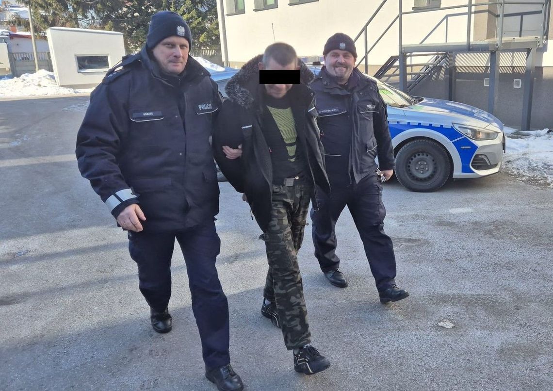 Nie zgłosił się do więzienia i ukrywał u kuzyna. Policjanci zatrzymali poszukiwanego 48-latka
