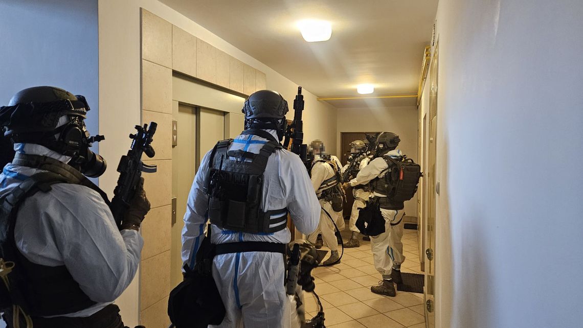Niebezpieczny narkotyk i specjalistyczny sprzęt. Policja zlikwidowała laboratorium "flakki" Niebezpieczny narkotyk i specjalistyczny sprzęt. Policja zlikwidowała laboratorium "flakki"