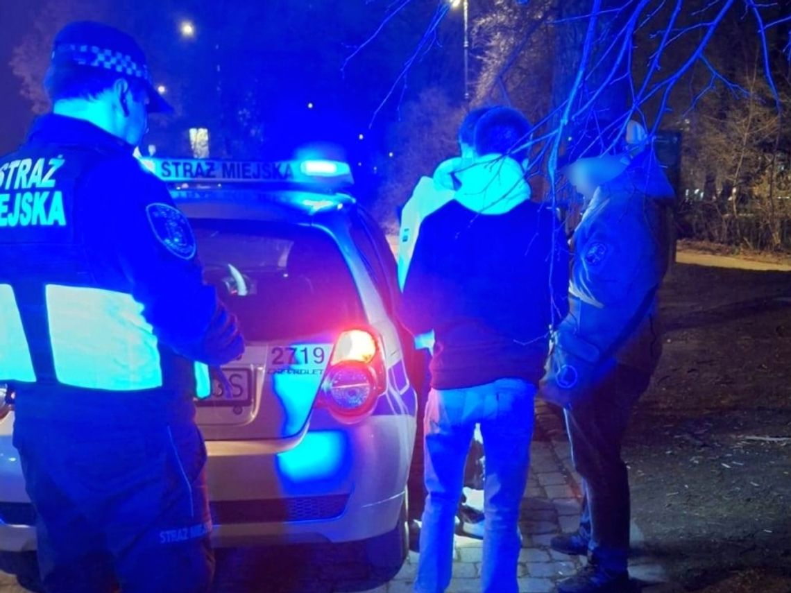 Nietypowy seans w radiowozie. Nastolatkowie z „dobrych domów” ujęci z narkotykami