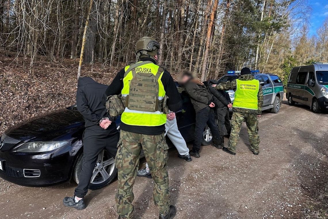Nieudany przerzut przy granicy. Kurierzy czekali na Afgańczyków w umówionym miejscu