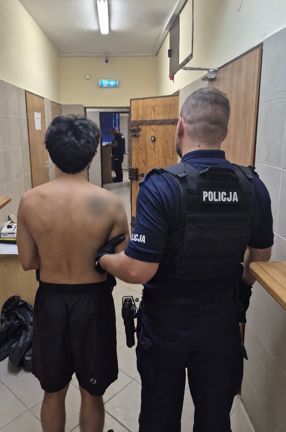 Obywatel Kolumbii zatrzymany przy próbie włamania. Nielegalnie przebywał w Polsce