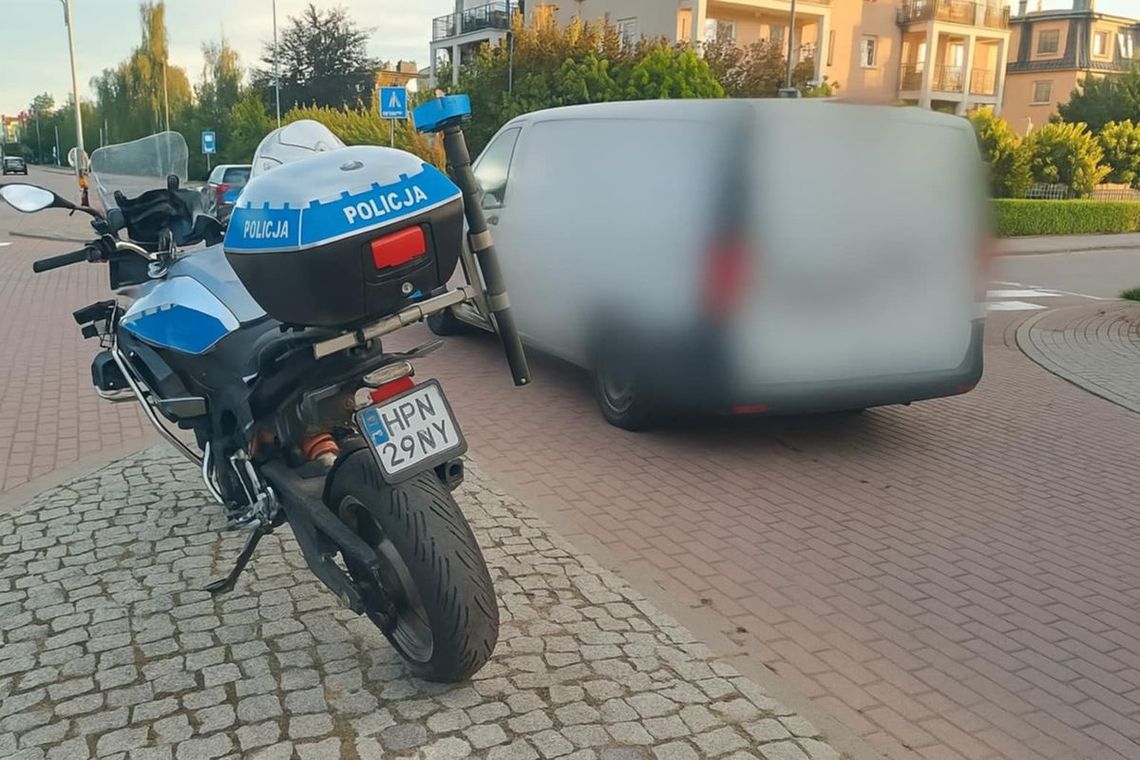 Ochroniarz prowadził bankowóz po alkoholu. Przewoził pieniądze i miał broń