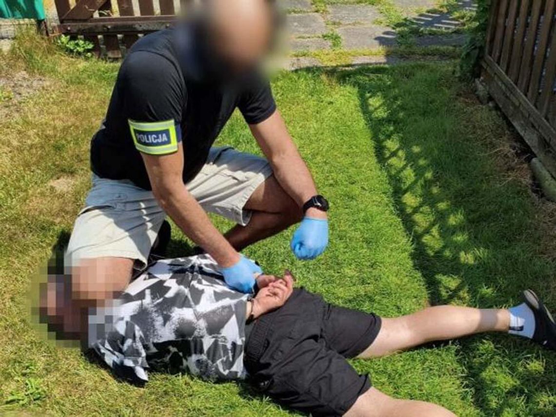 Odepchnął policjantów, gwałtownie ruszył i uciekł. Obywatel Ukrainy zatrzymany kilka godzin później Odepchnął policjantów, gwałtownie ruszył i uciekł. Obywatel Ukrainy zatrzymany kilka godzin później