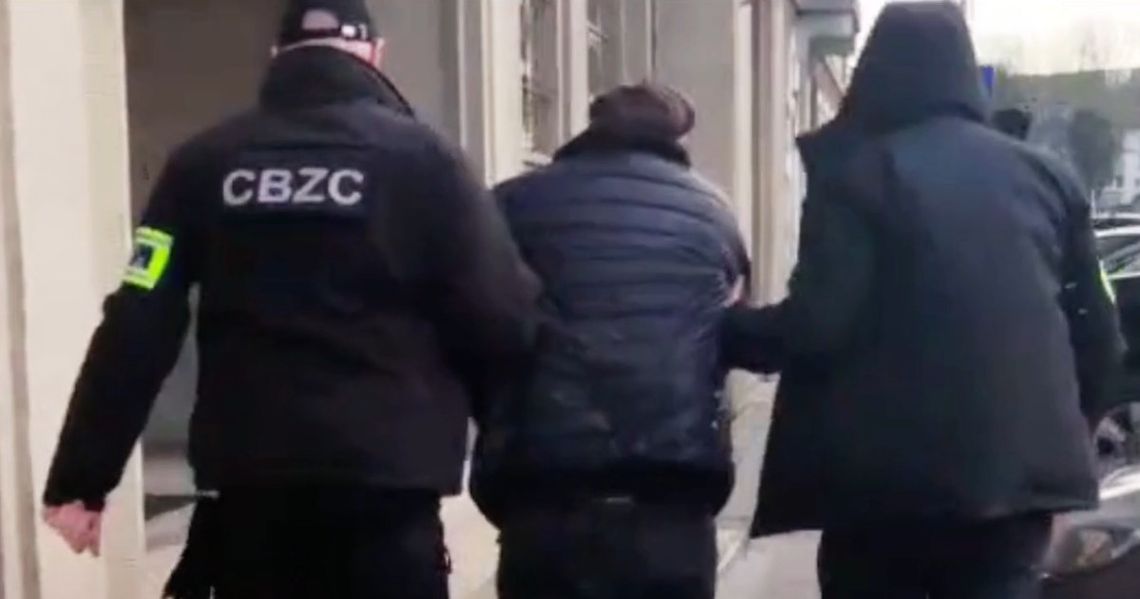 Oszuści włamali się do systemów parkowania. Wysłali kierowcom ponad tysiąc lewych wezwań do zapłaty