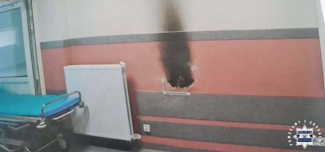 Pacjent na oddziale ratunkowym podpalił materac. Był pijany i agresywny