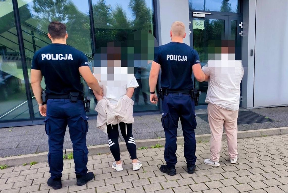 Para z Rumuni zatrzymana za serię kradzieży i włamań. W kilka dni popełnili 22 przestępstwa