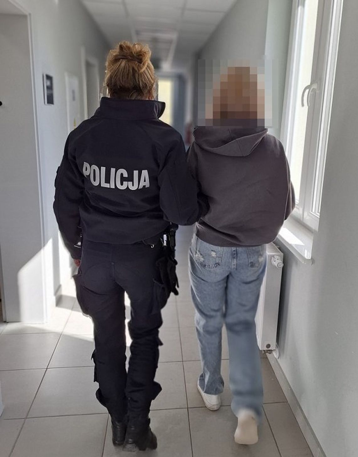 Para złodziei okradła market budowlany. Udało im się wynieść materiały warte 6 tysięcy