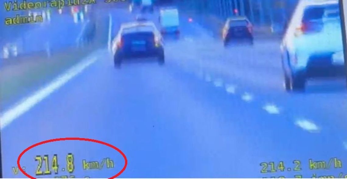 Pędził 215 km/h po ekspresówce i miał alkohol w organizmie. 32-latek stracił prawo jazdy Pędził 215 km/h po ekspresówce i miał alkohol w organizmie. 32-latek stracił prawo jazdy
