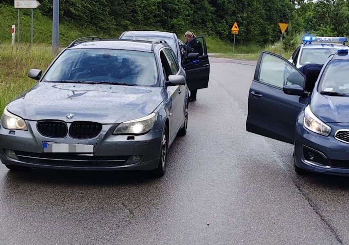 Pędził BMW w terenie zabudowanym i uciekał przed policją. Wydmuchał blisko dwa promile Pędził BMW w terenie zabudowanym i uciekał przed policją. Wydmuchał blisko dwa promile