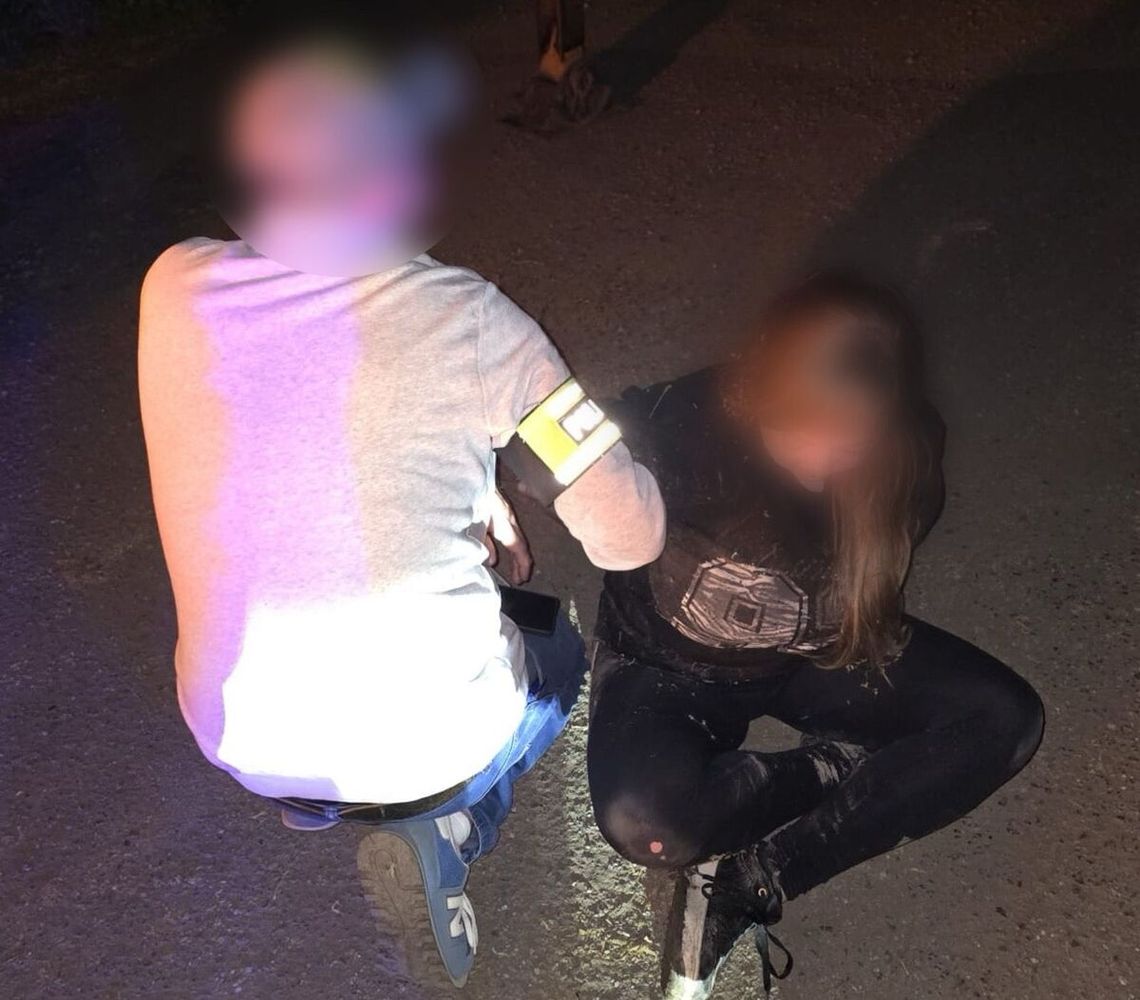 Pijana 29-latka urządziła awanturę u byłego, rozbiła opla i próbowała przekupić policjantów