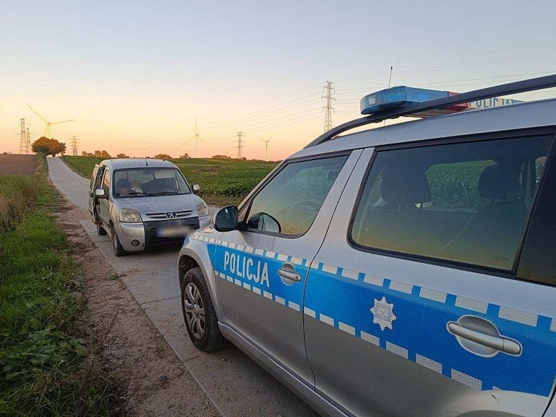 Pijana 31-latka wiozła autem rodzinę. Wydmuchała 1,4 promila i zapomniała o foteliku dla dziecka