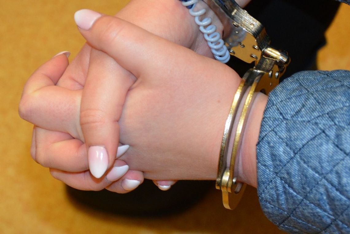 Pijane matki opiekowały się dziećmi. Wpadły, bo w środku nocy chciały donieść na 30-letnią znajomą