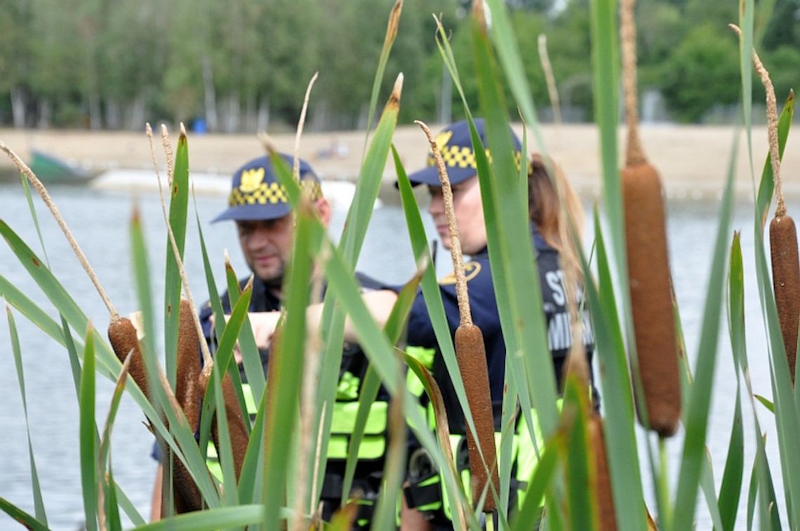 Pijani mężczyźni zaczepiali kobiety nad wodą, 34-latek dopuścił się molestowania nieletniej Pijani mężczyźni zaczepiali kobiety nad wodą, 34-latek dopuścił się molestowania nieletniej