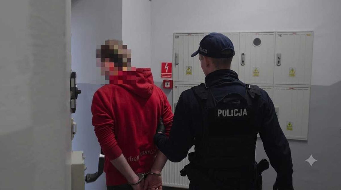 Pijany 23-latek spowodował wypadek, w którym rannych zostało 8 osób. Jechał z kolegami i pił podczas prowadzenia Pijany 23-latek spowodował wypadek, w którym rannych zostało 8 osób. Jechał z kolegami i pił podczas prowadzenia