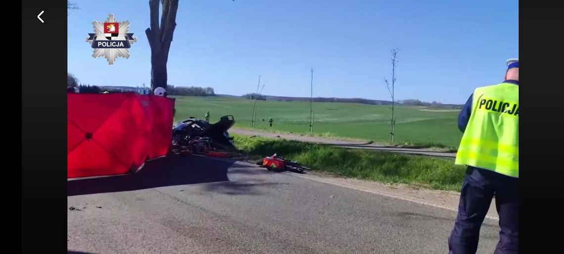 Pijany 45-latek wjechał autem w drzewo. W wypadku zginął 16-letni pasażer