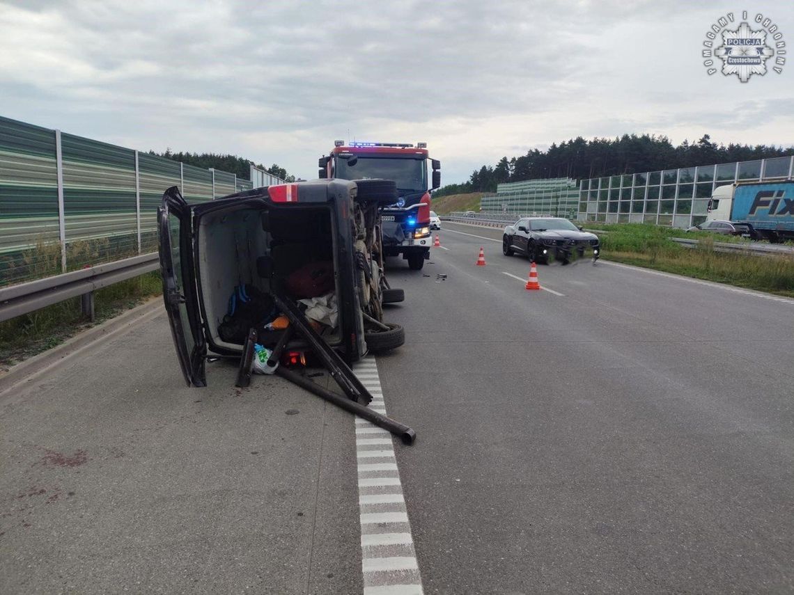 Pijany jak bela Ukrainiec przewrócił busa na A1. Miał ponad 3 promile