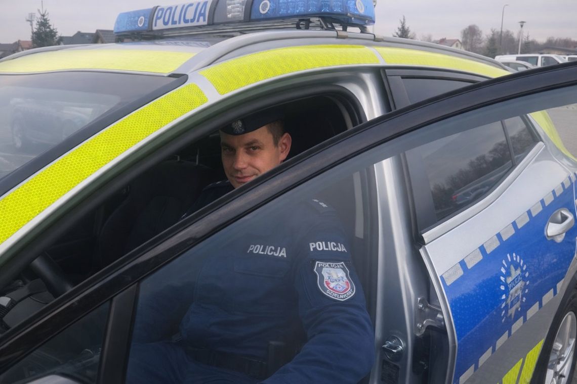 Pijany kierowca wjechał w auto policjanta po służbie. Po kolizji próbował zbiec na piechotę