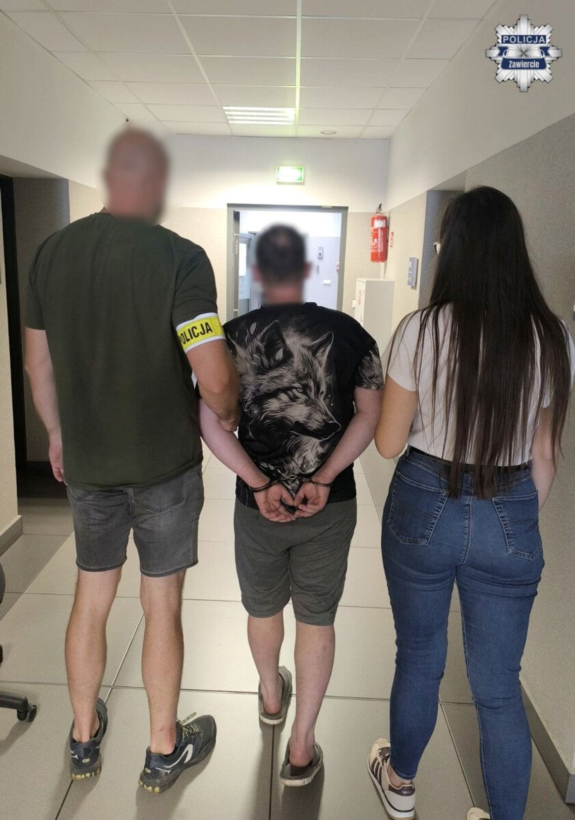 Pijany mężczyzna strzelał z wiatrówki do przechodniów. 25-latek w rękach policji Pijany mężczyzna strzelał z wiatrówki do przechodniów. 25-latek w rękach policji