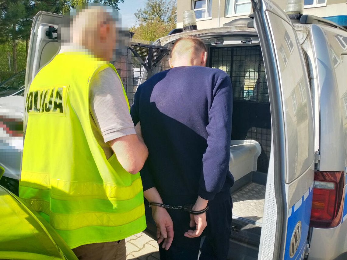 Pijany recydywista zaatakował przechodnia tłuczkiem do mięsa. Pobił go i ukradł zegarek