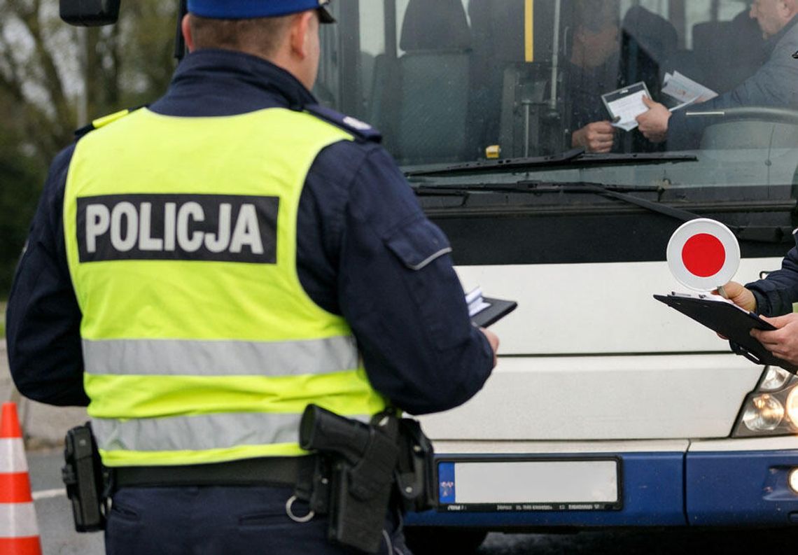 Pijany uczył się jeździć autobusem. Zamiast prawa jazdy teraz grozi mu zakaz prowadzenia