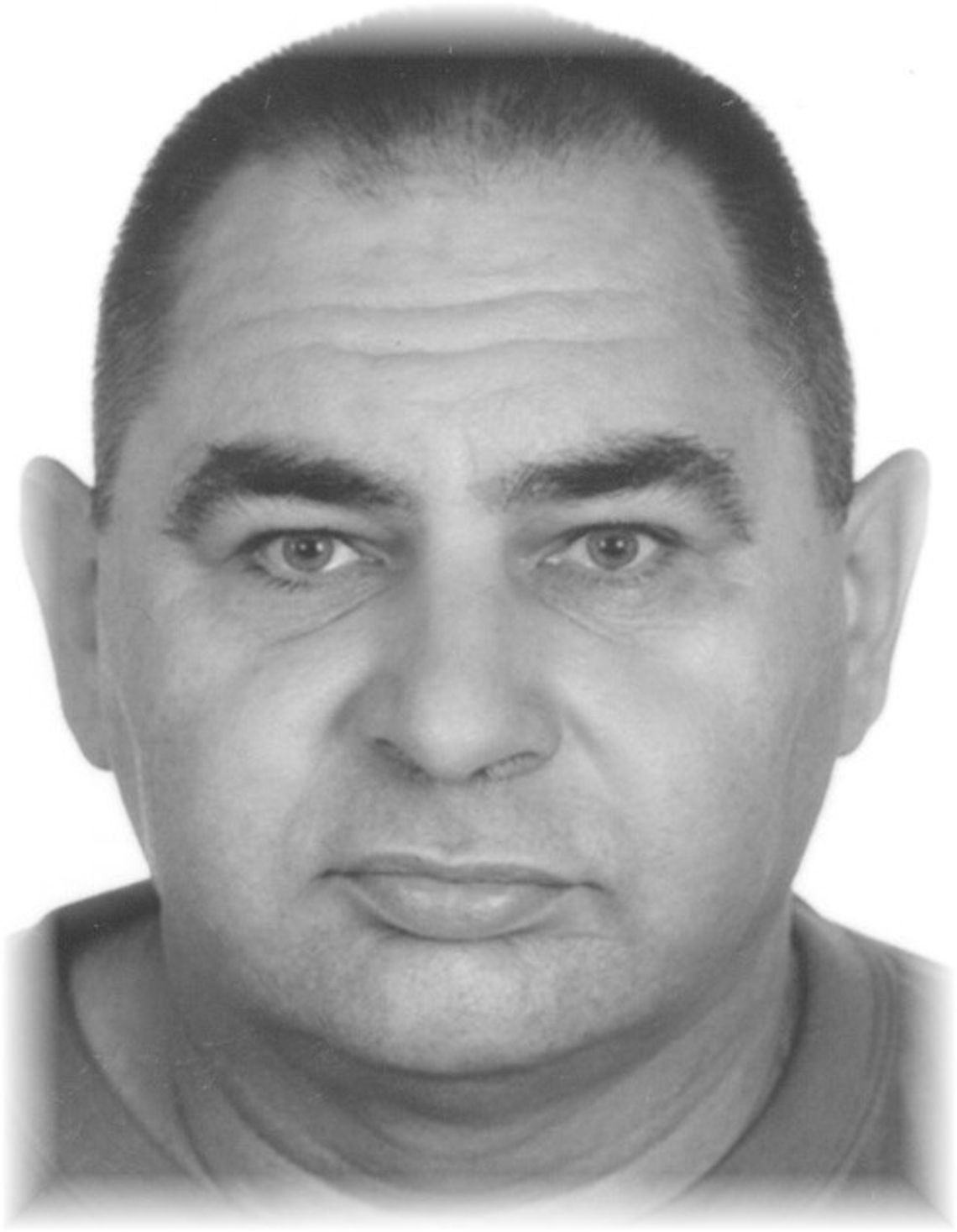 Pilny komunikat policji! Poszukiwany 54-letni Mirosław Marek, podejrzewany o podwójne morderstwo