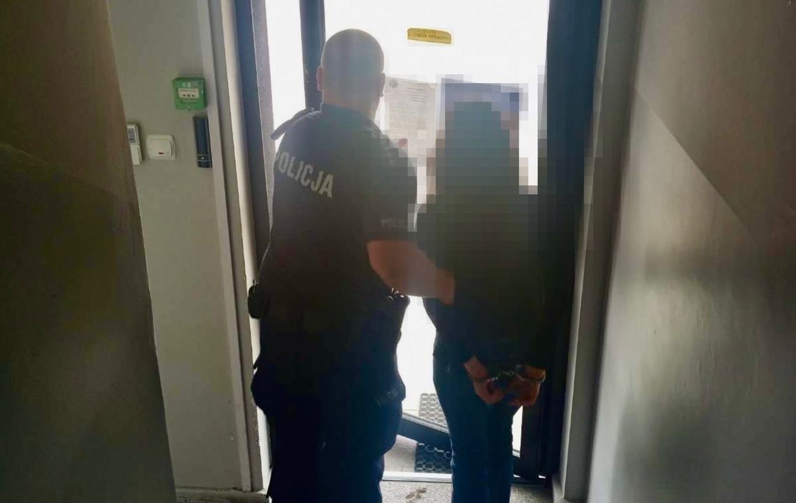 Po kłótni 15-latka zaatakowała kolegę ostrym narzędziem. Ciężko ranny chłopak trafił do szpitala Po kłótni 15-latka zaatakowała kolegę ostrym narzędziem. Ciężko ranny chłopak trafił do szpitala