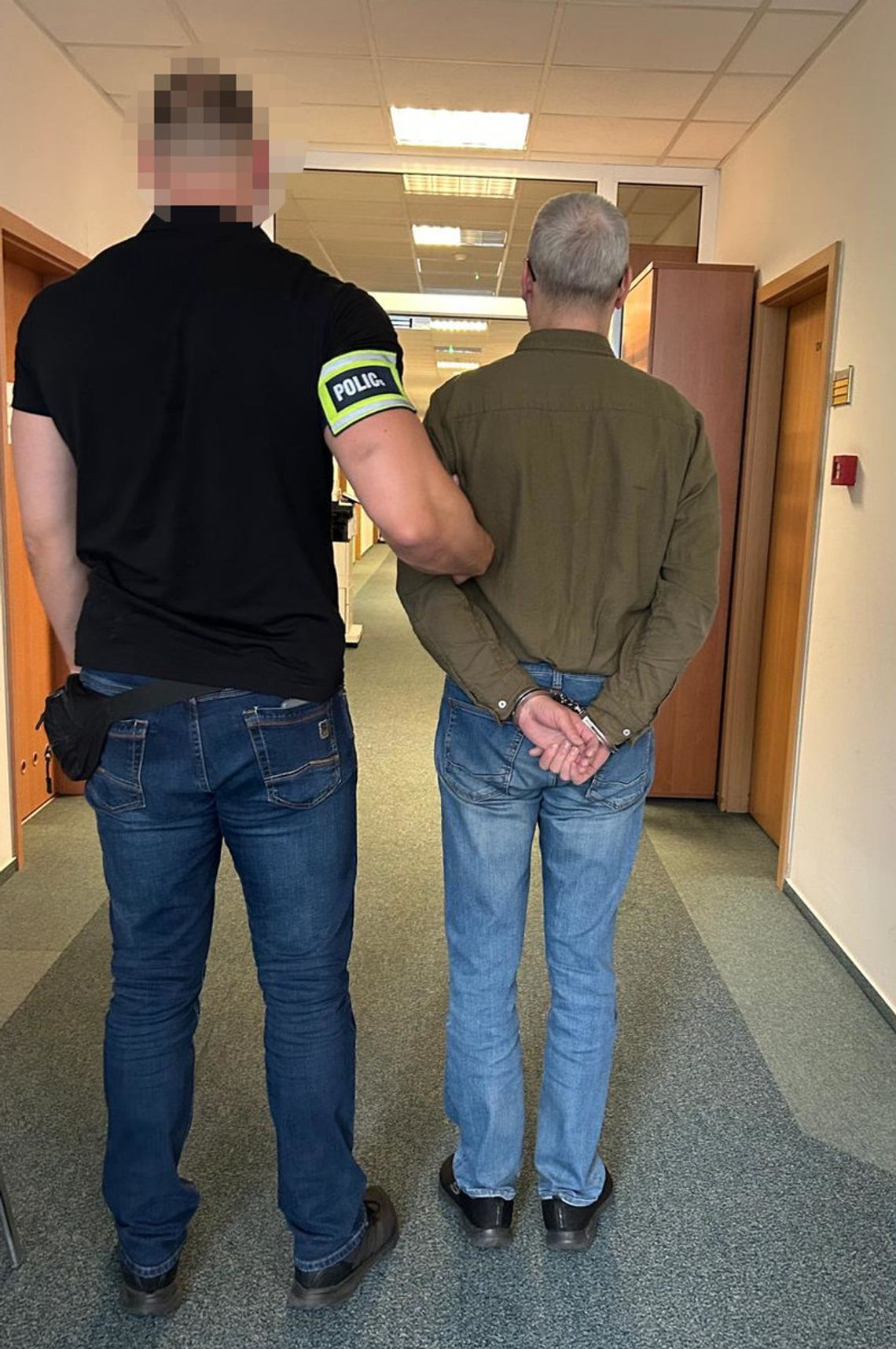 Pobita staruszka przyznała lekarzowi, że tak urządził ją własny syn. 55-latek został aresztowany